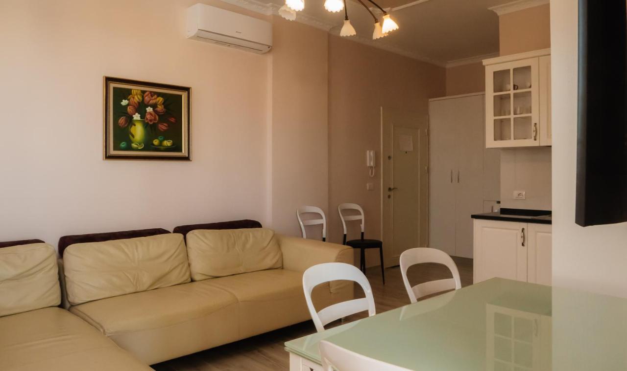 Adriatic East View Apartment Durrës Kültér fotó