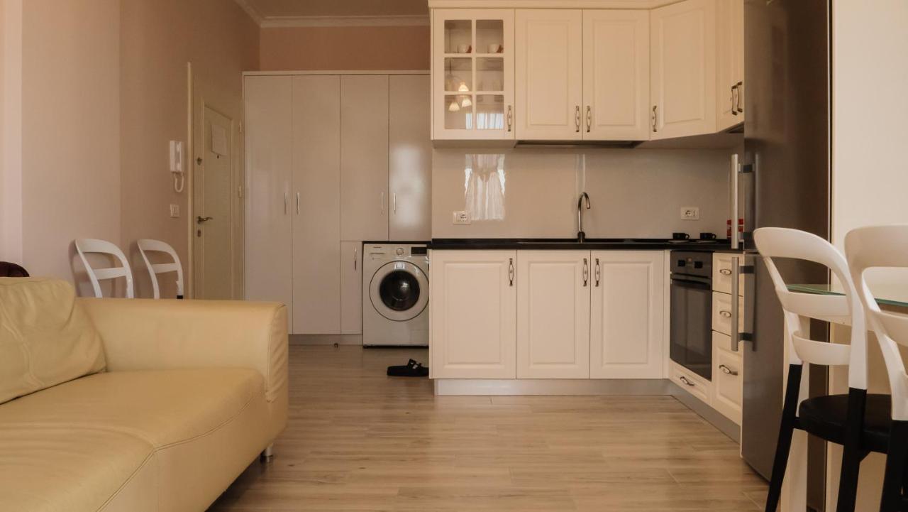 Adriatic East View Apartment Durrës Kültér fotó