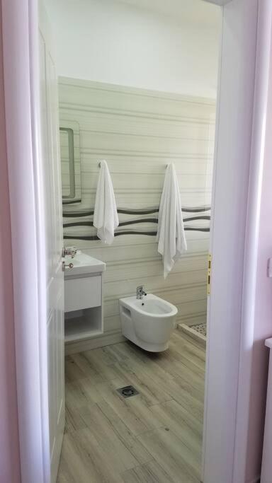 Adriatic East View Apartment Durrës Kültér fotó