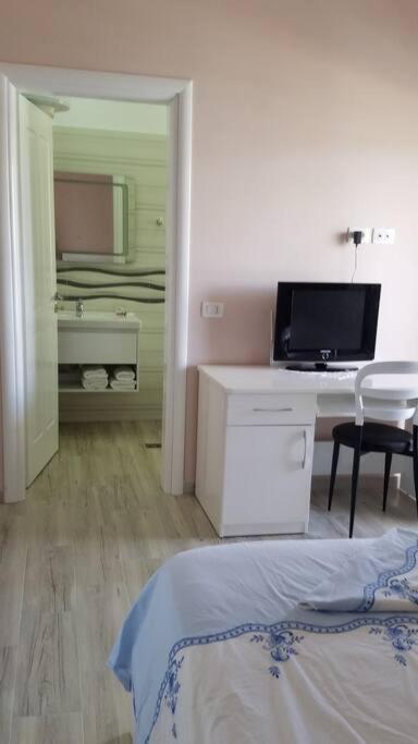 Adriatic East View Apartment Durrës Kültér fotó