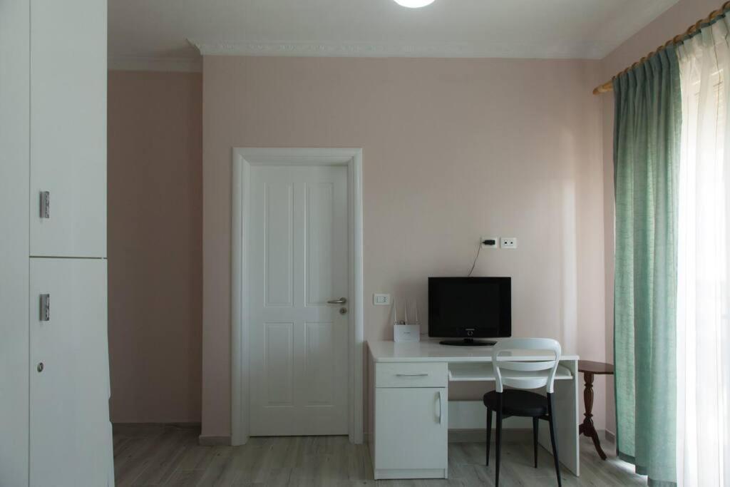 Adriatic East View Apartment Durrës Kültér fotó