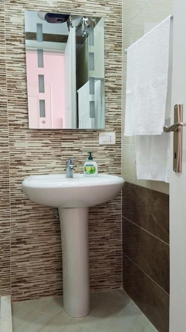 Adriatic East View Apartment Durrës Kültér fotó