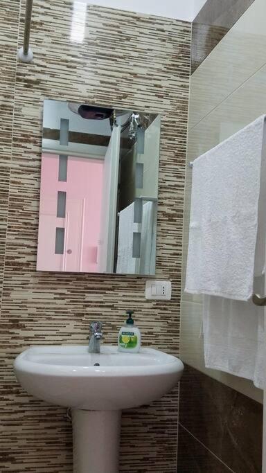 Adriatic East View Apartment Durrës Kültér fotó